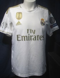 CAMISETA REAL MADRID ADIDAS CONMIEMORATIVA FIFA 2018